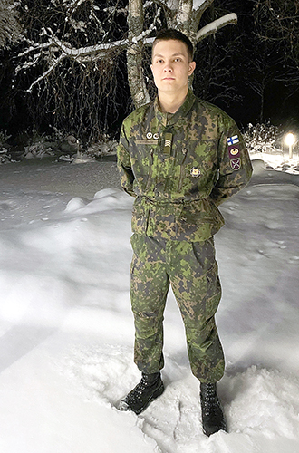 Juho Möttönen kotiutui armeijasta kersanttina. Kuva Timo Möttönen. 