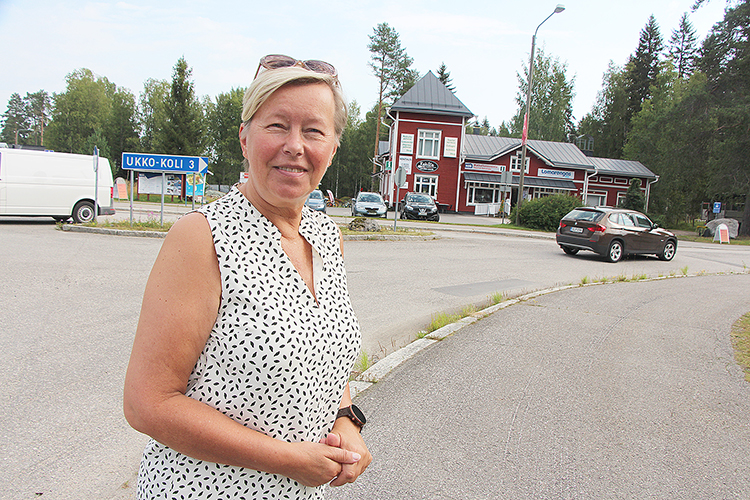 Koli esille. Koli ei ole kaikille kotimaankaan toimijoille vielä tuttu, Kolin Matkailu Oy:n myynti- ja markkinointipäällikkönä aloittanut Pirjo Manninen toteaa.