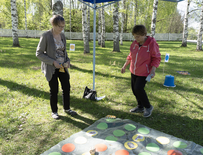 Eine Toivanen ja Anja Nurmela testasivat lähes kaikki toiminnalliset pelit.